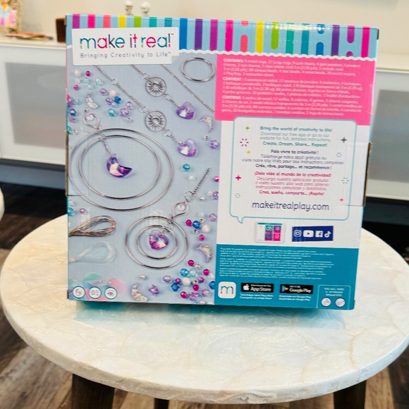 Make It Real Crystal Suncatcher Craft Kit - Picture 3 of 3